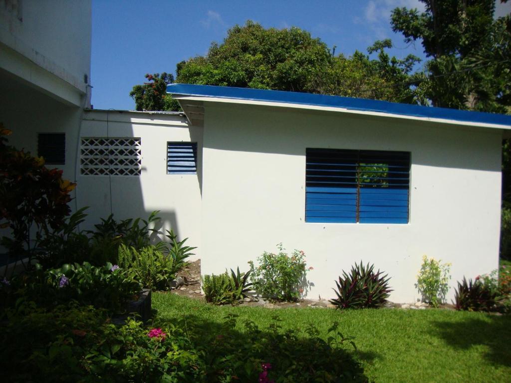 By The Sea Vacation Home And Villa Port Antonio Pokoj fotografie